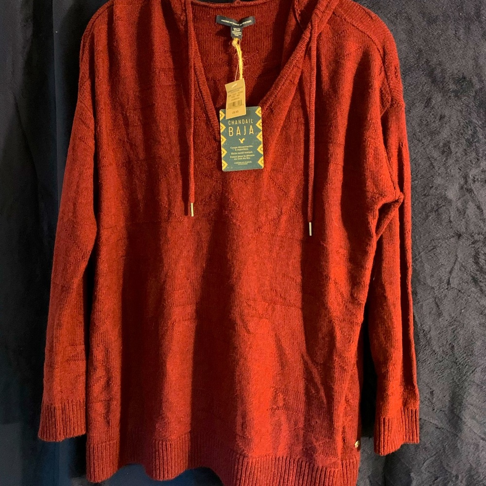 NWT  XS American Eagle hoodie sweater maroon